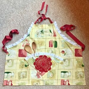 Vintage Detail Full Apron